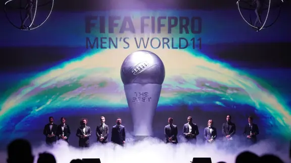 2019 W11 Onstage1 2500 2