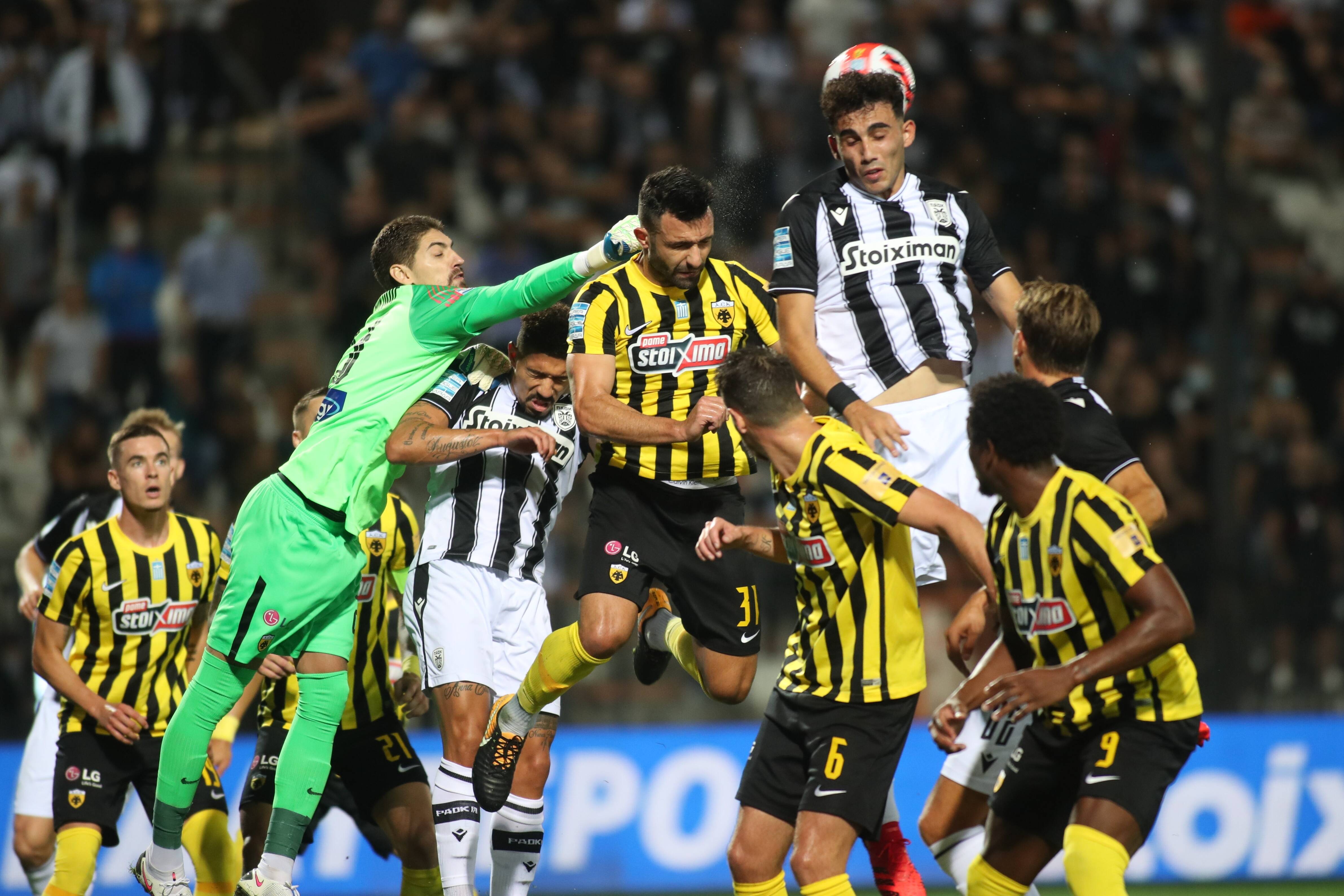 Greek Football Header 2500