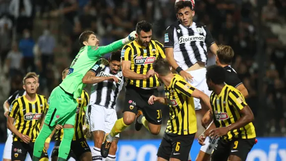 Greek Football Header 2500