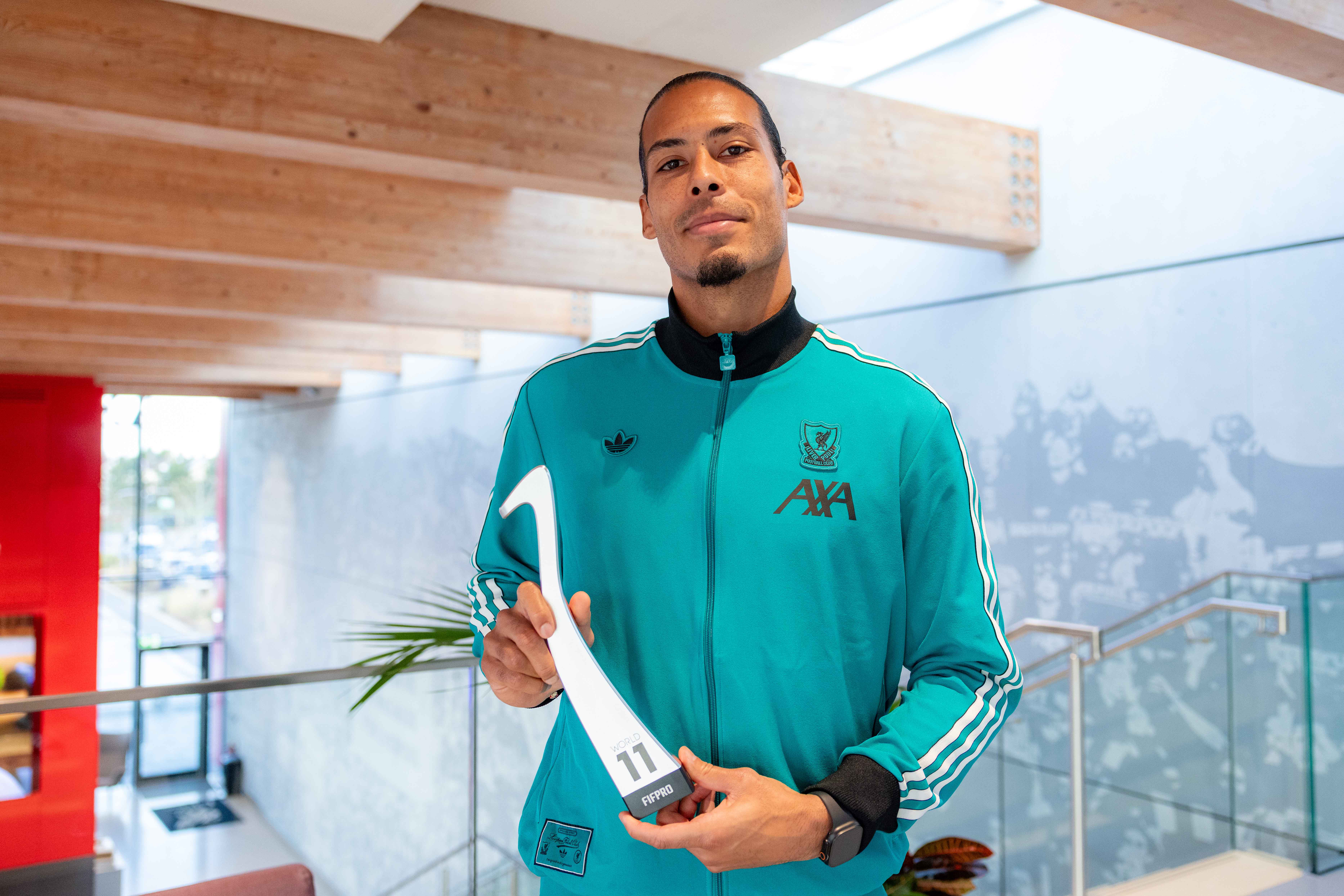 Virgil Van Dijk 2025 W11