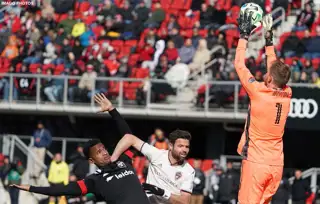 Clint Irwin 02 Ima 1100