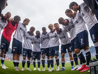 Player Huddle Commercial