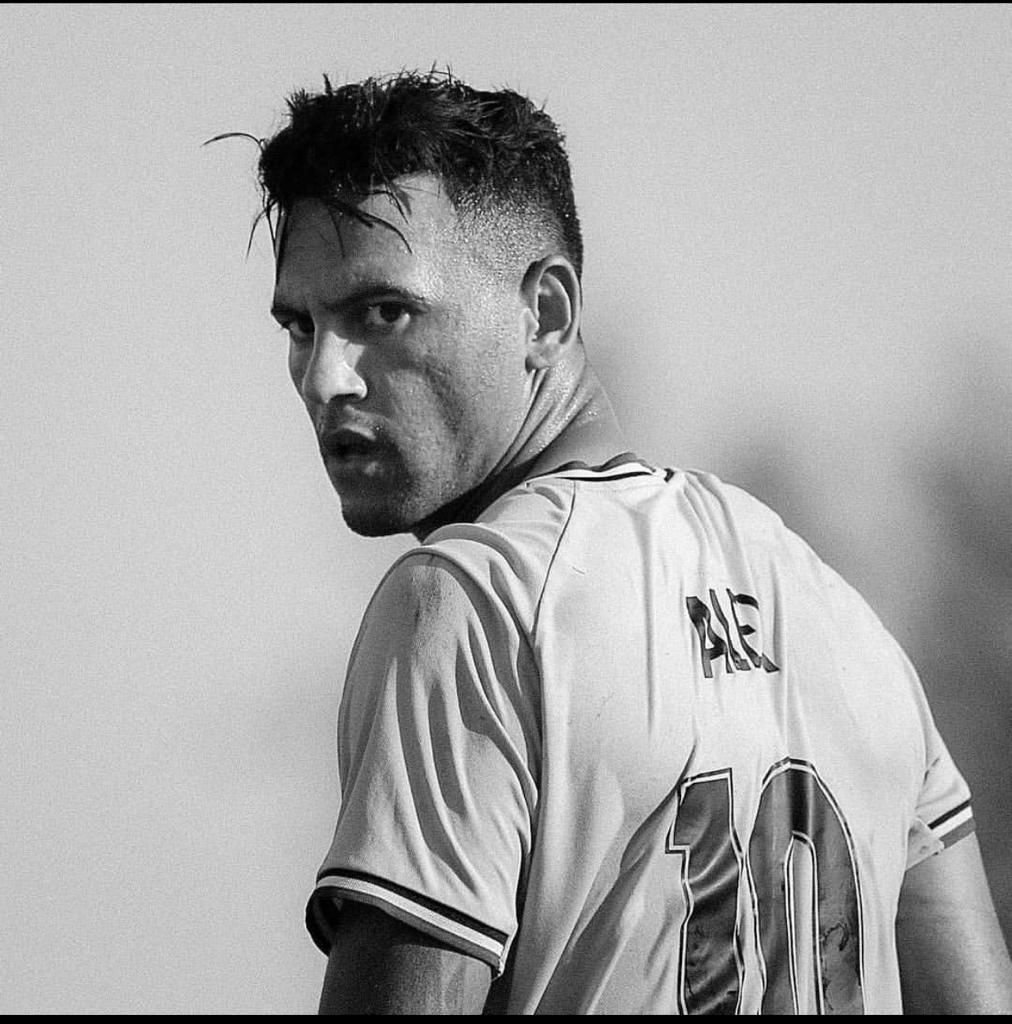 Alex Dos Santos PHOTO 2022 07 19 15 01 28