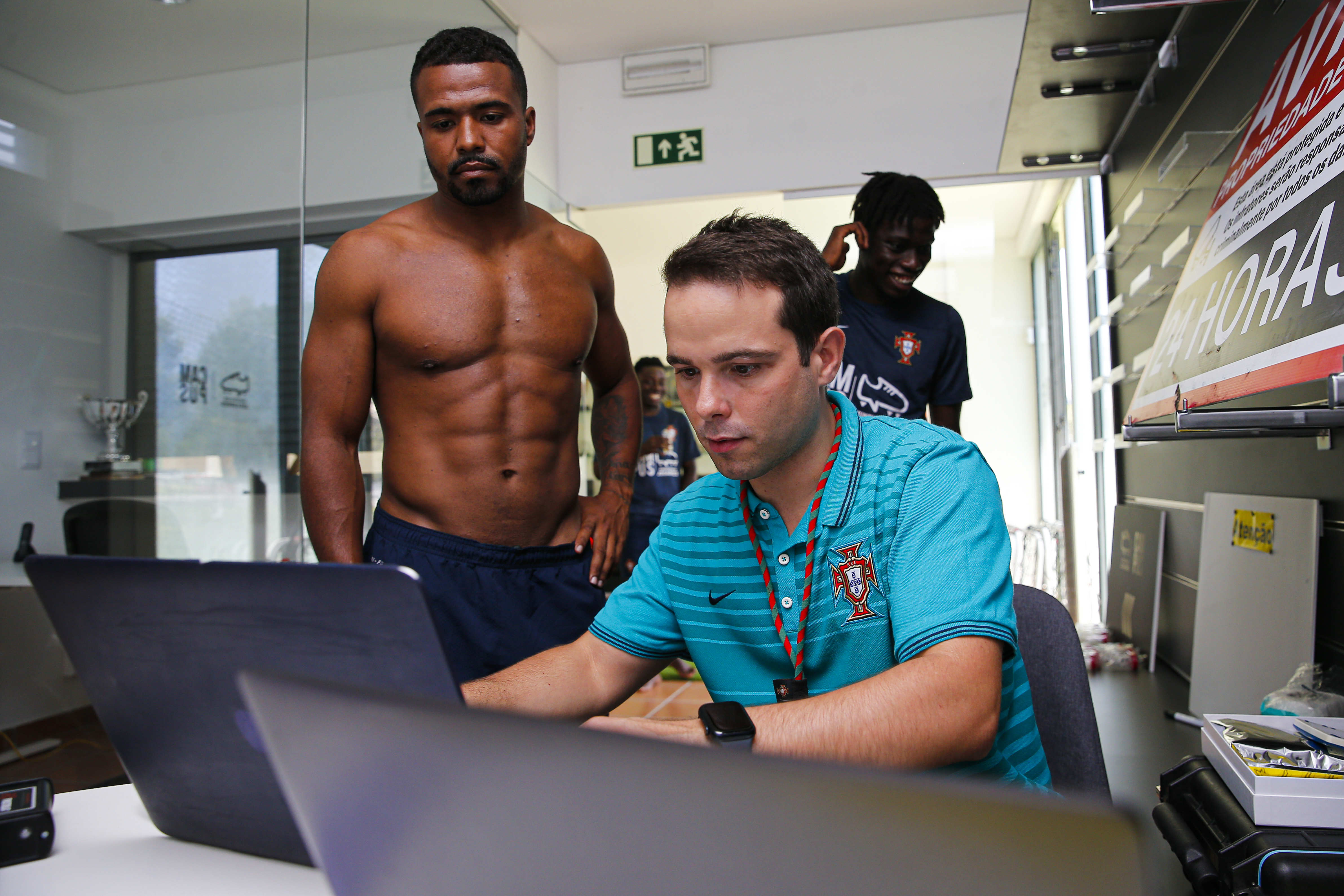 Portugal Union Merit Award DPX8292