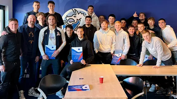 VVCS Arjan FCDB 1 2200