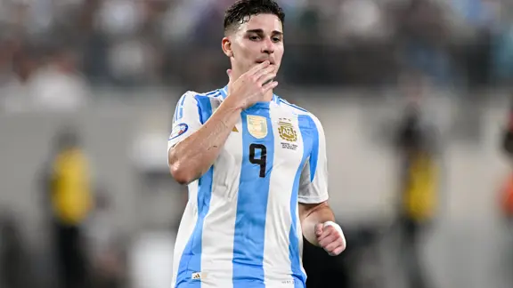 Julian Alvarez Argentina PWM