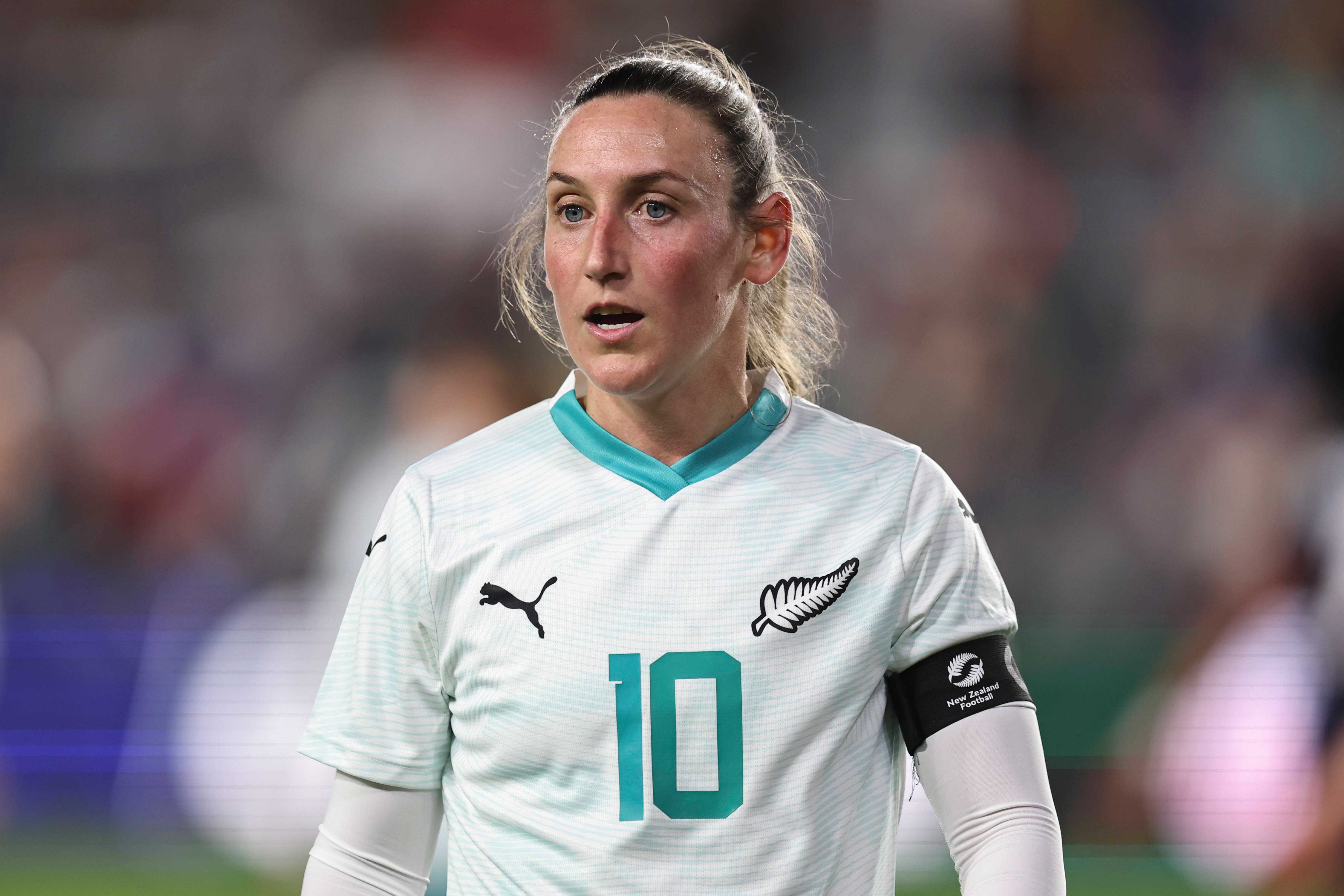 Annalie Longo Cropped