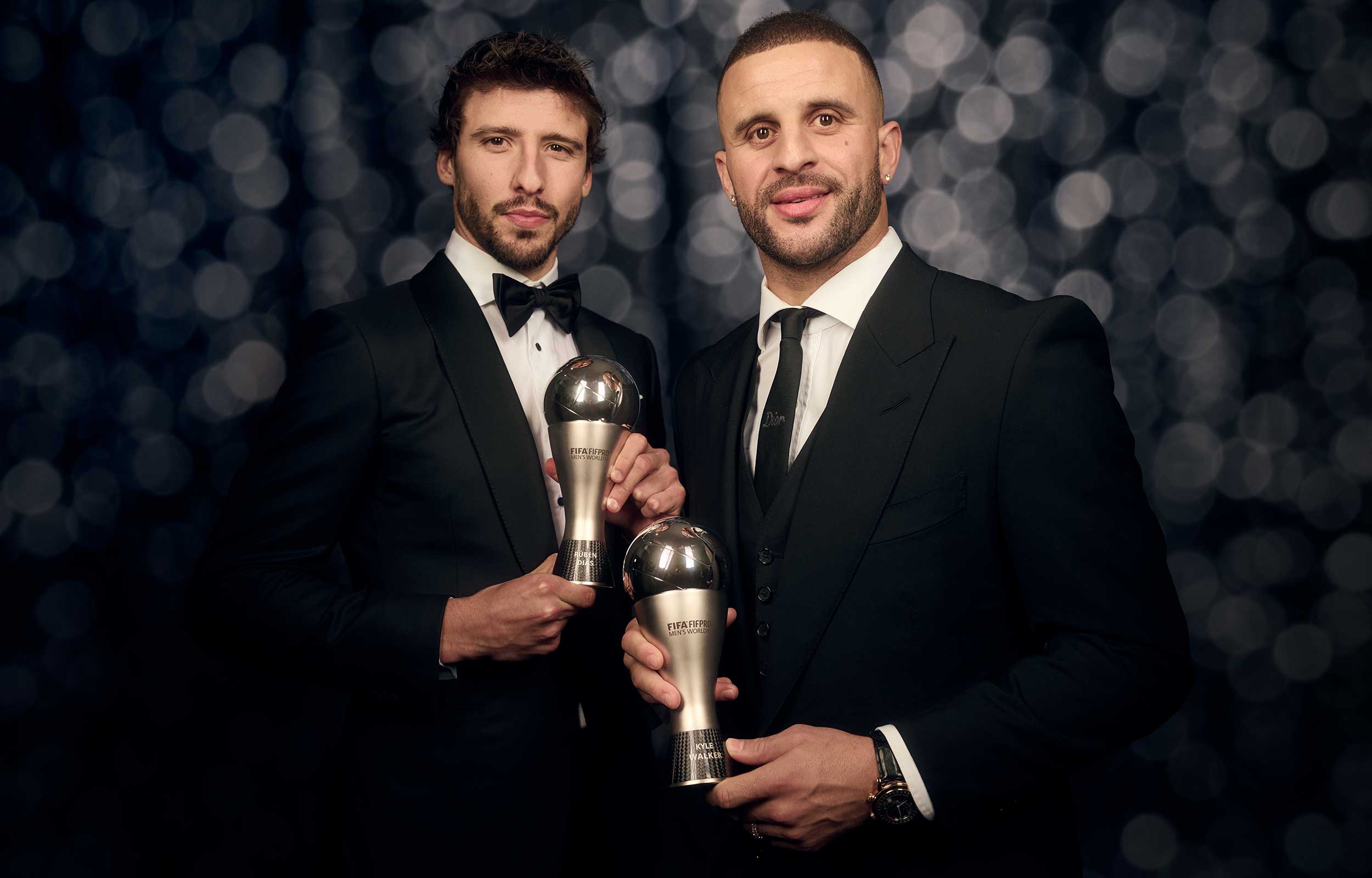 World 11 Dias Walker