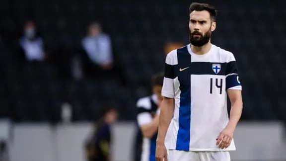 Tim Sparv Header 2500