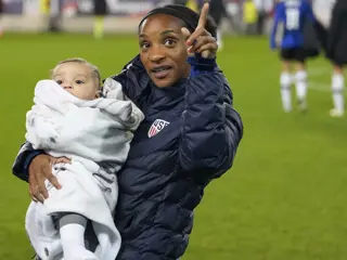 Crystal Dunn 1