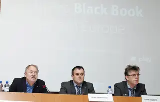 Blackbook EE 5 2 1100