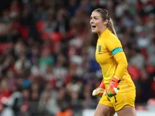 Mary Earps England 3