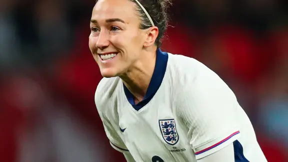Lucy Bronze England 2024 2