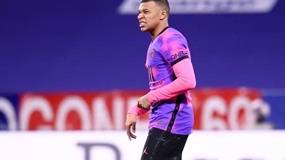 Mbappe Injured