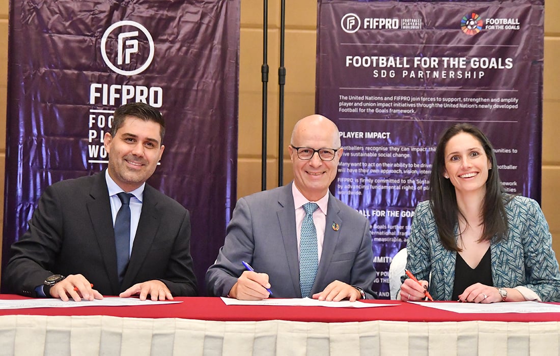 UN FIFPRO Signing 1100