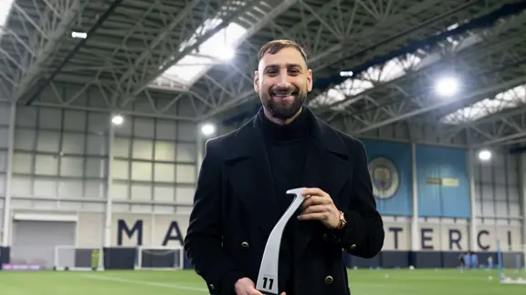 Donnarumma World 11 Trophy 1