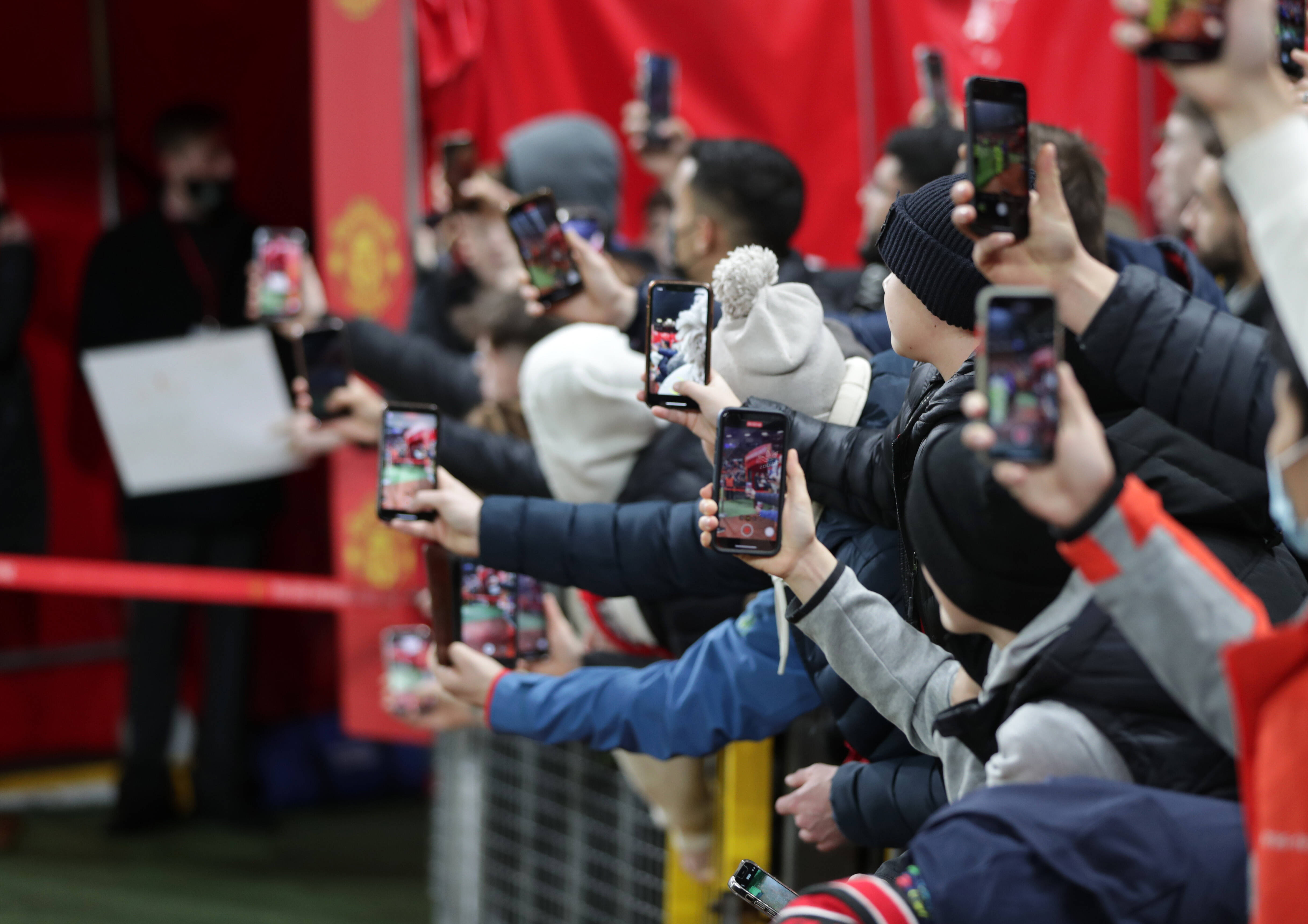 Digital Generic Phones