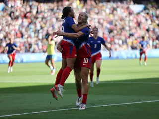 Lindsay Horan Mallory Swanson USA 2024