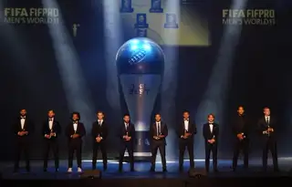 2019 W11 Onstage2 2500