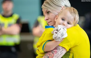 Nilla Fischer Mom 1100