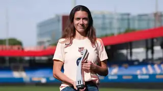Bonmati W11 2025 Trophy