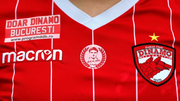 Dinamo Bucuresti shirt