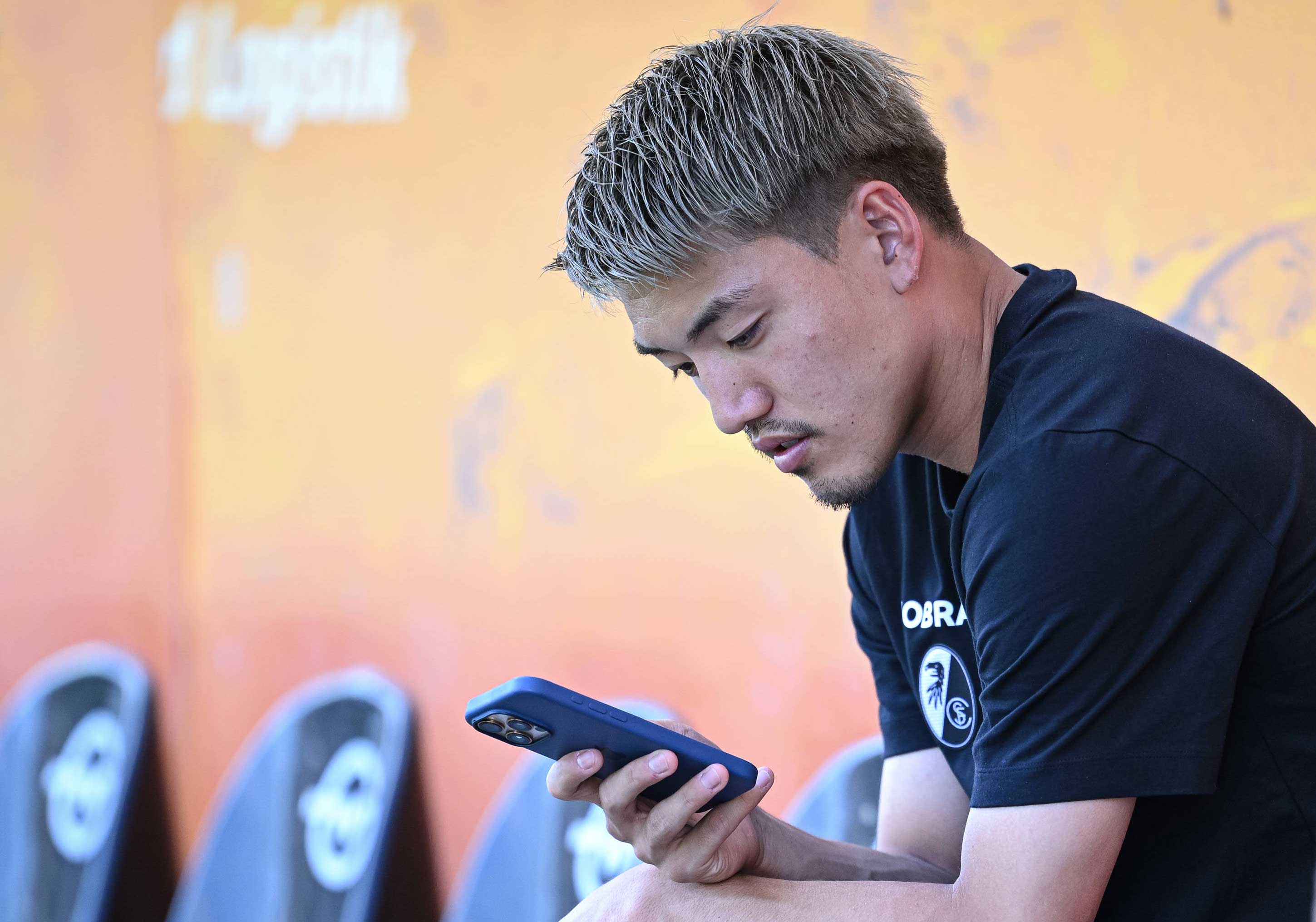 Player Phone Social Device