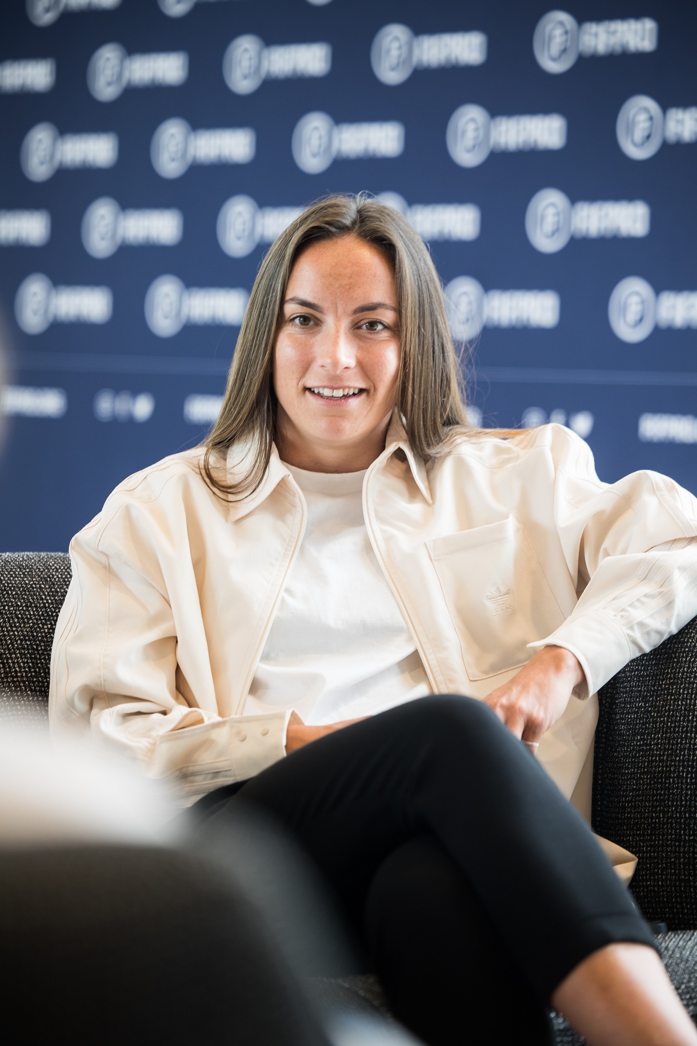 Lucystaniforth 0030 Alohafred(HD) 729A2447