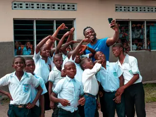 Distel Zola Photo 07