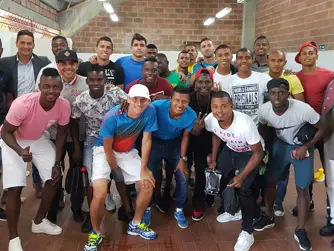 Acolfutpro Story 1 1100