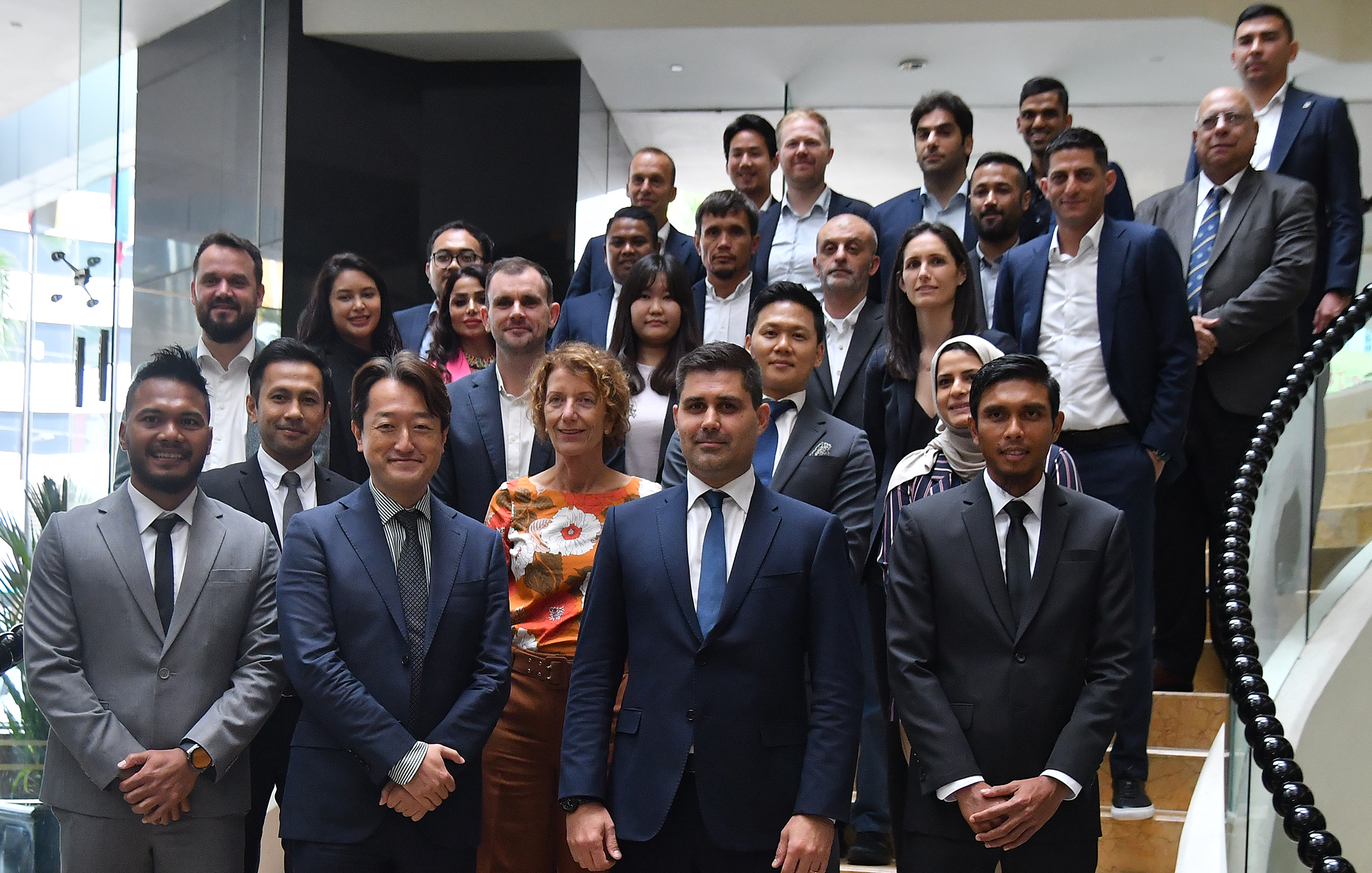 KL Asia All FIFPRO 2200