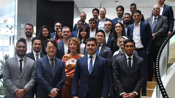 KL Asia All FIFPRO 2200